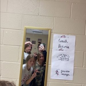 Meet your Posher, Alyssa